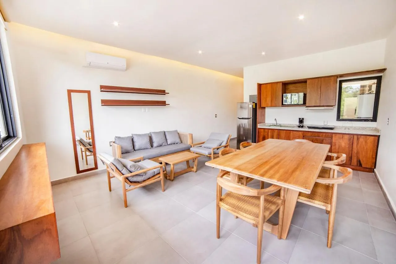 Апарт-отель Deluxe Apartments Azure Бакалар