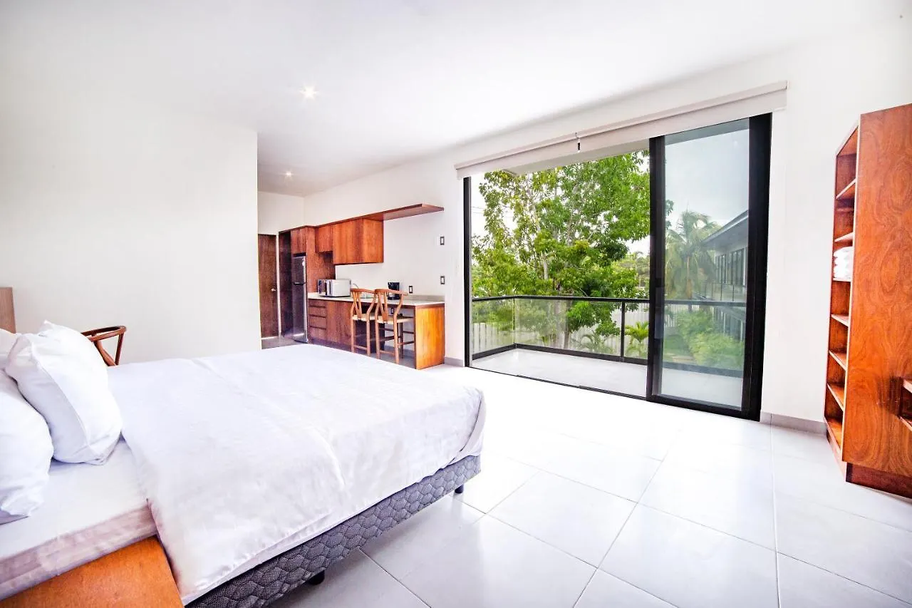 Deluxe Apartments Azure Bacalar Aparthotel